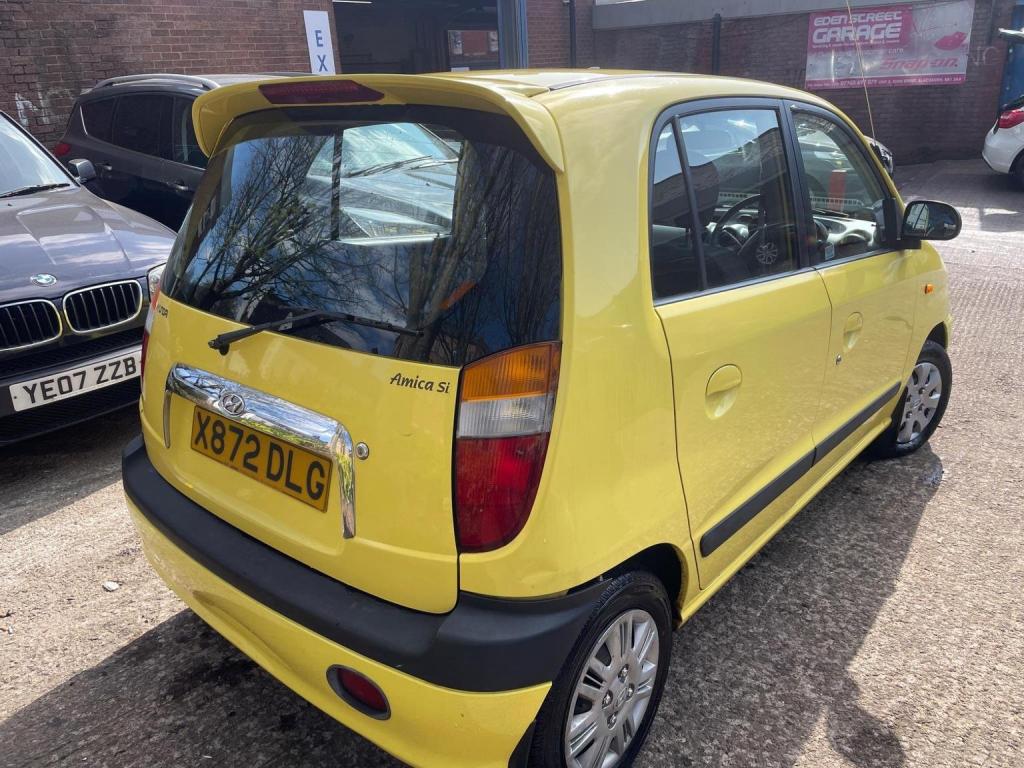 HYUNDAI AMICA