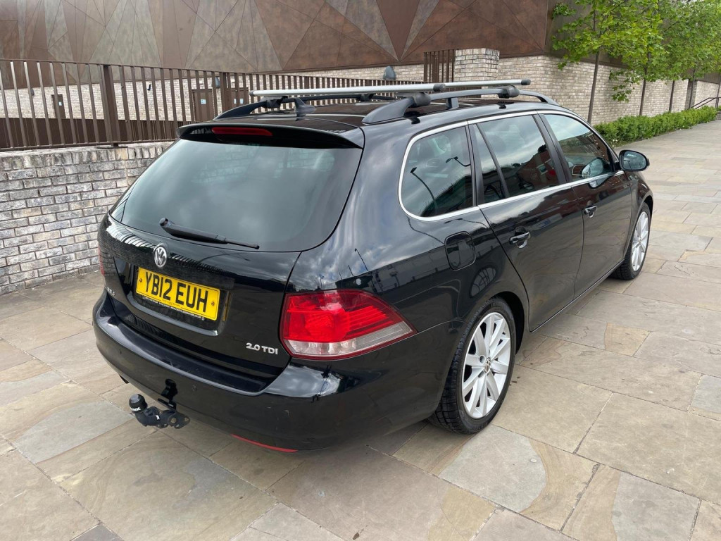 View VOLKSWAGEN GOLF 2.0 TDI Sportline DSG Euro 5 5dr
