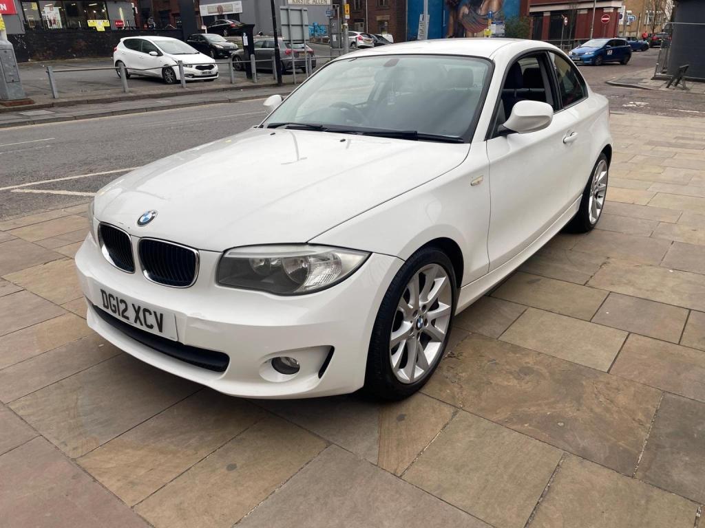 BMW 1 SERIES