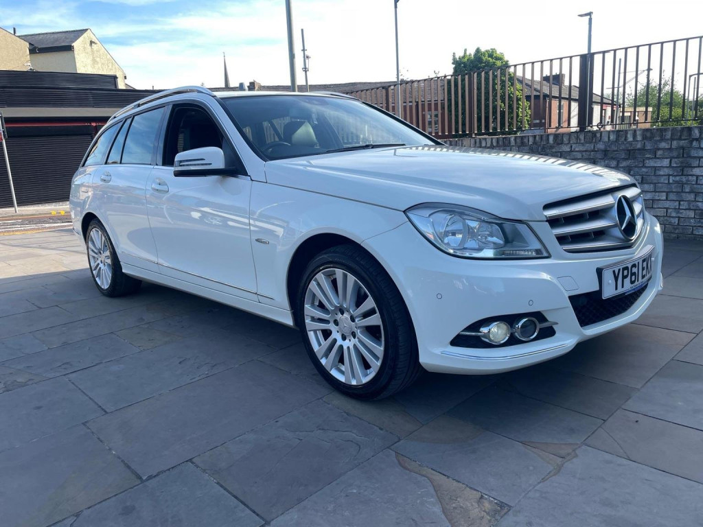 View MERCEDES-BENZ C CLASS 2.1 C220 CDI BlueEfficiency Elegance Edition 125 Euro 5 (s/s) 5dr