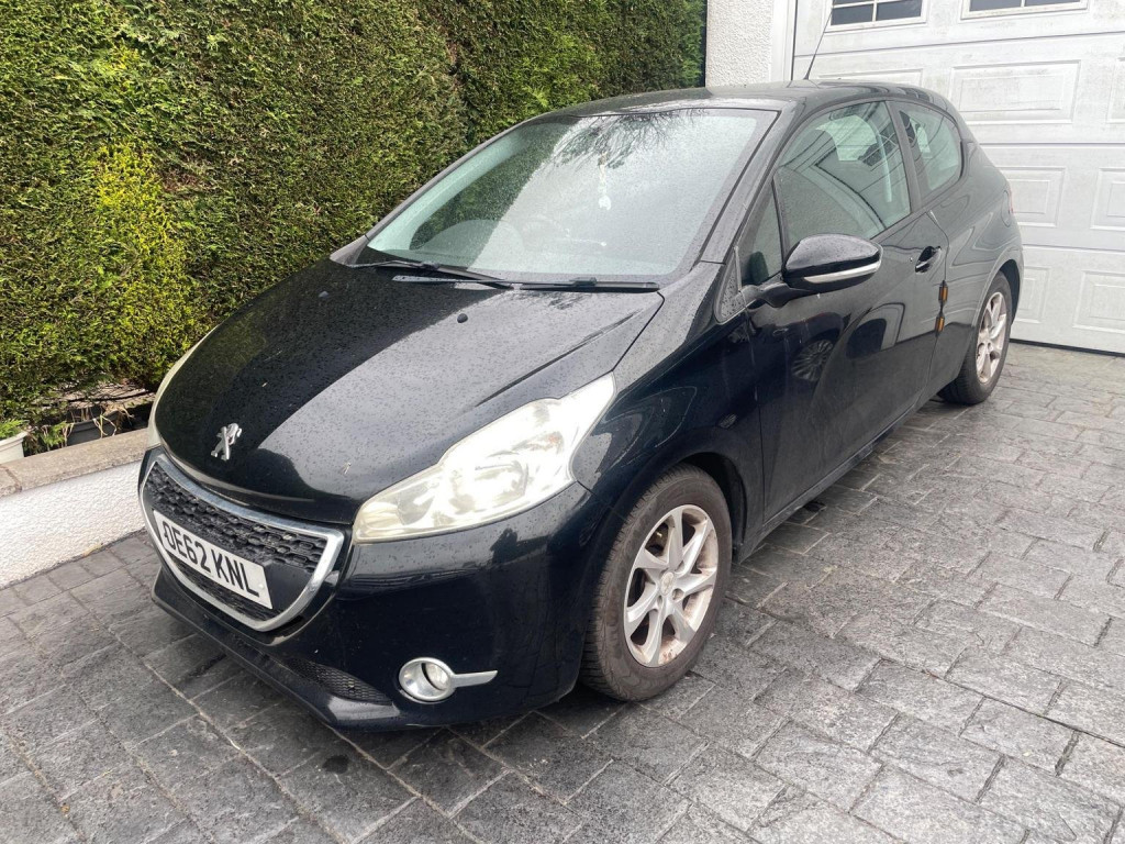 View PEUGEOT 208 1.4 VTi Active Euro 5 3dr