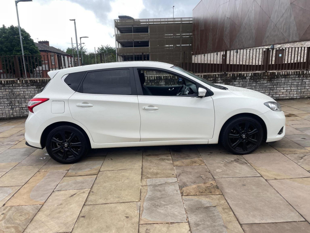View NISSAN PULSAR 1.5 dCi Tekna Euro 5 (s/s) 5dr