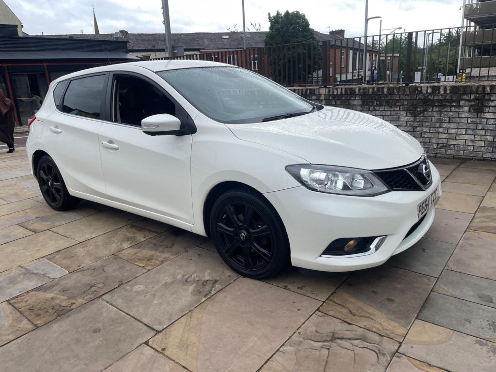 View NISSAN PULSAR 1.5 dCi Tekna Euro 5 (s/s) 5dr