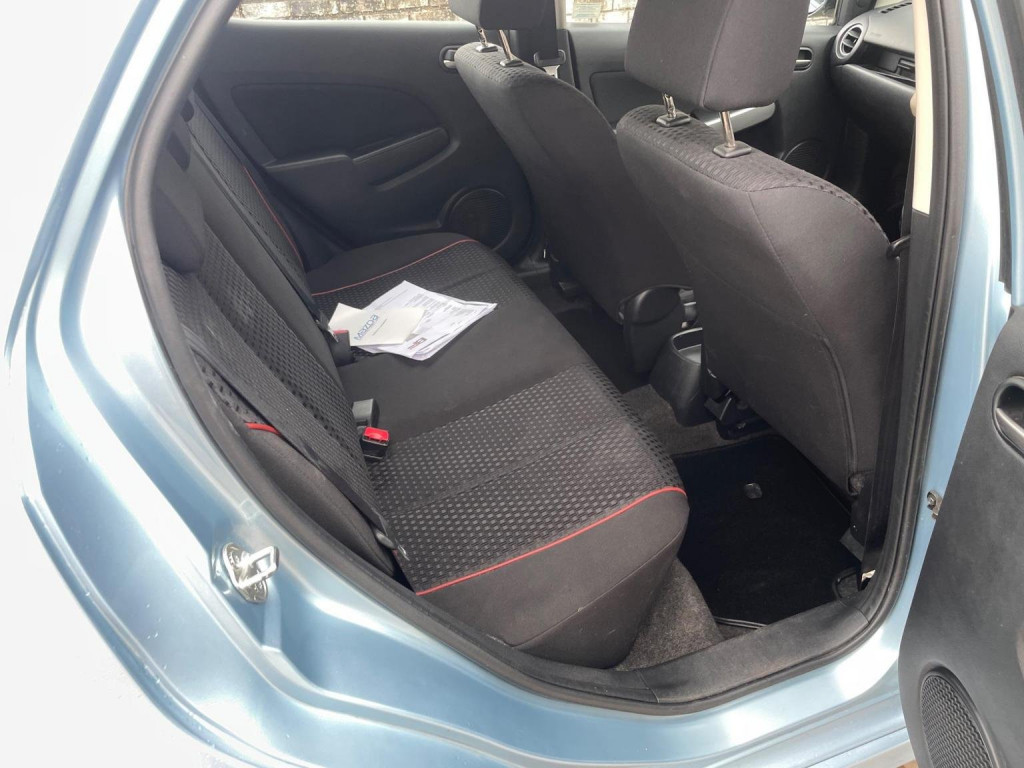 MAZDA MAZDA2