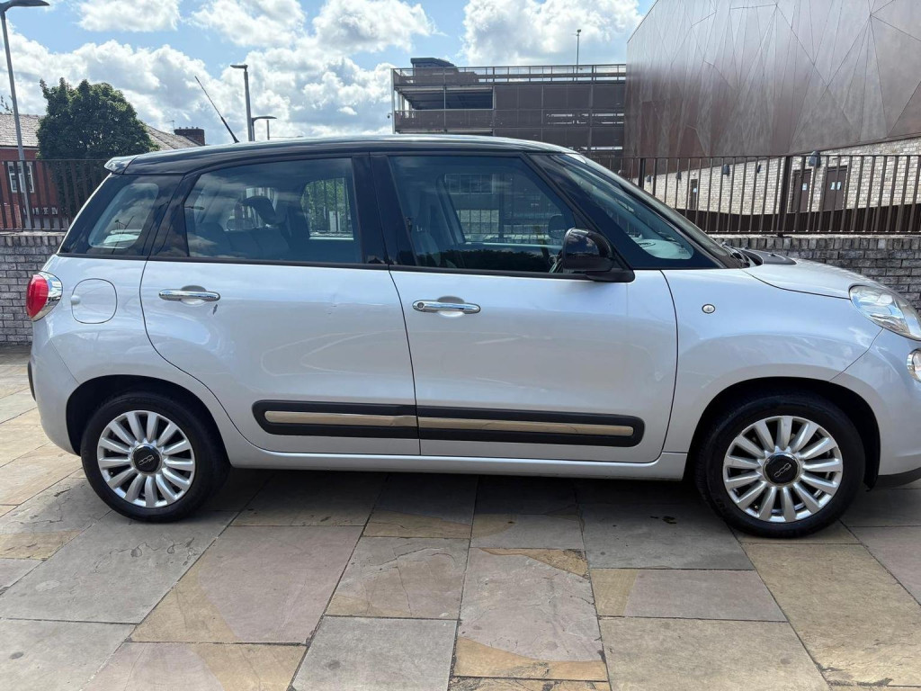 View FIAT 500L 1.4 Pop Star Euro 6 5dr
