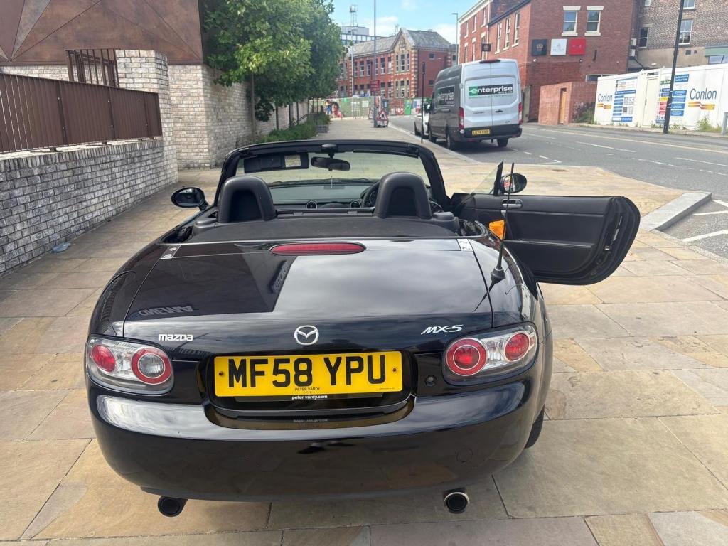 MAZDA MX-5
