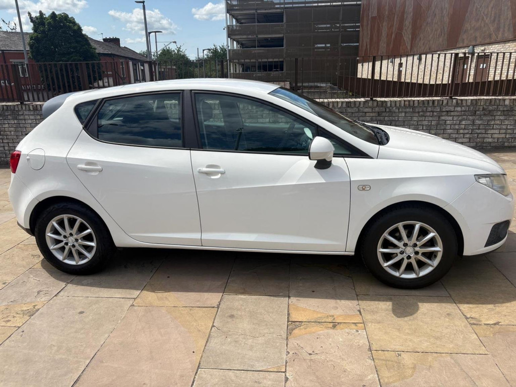 View SEAT IBIZA 1.2 TDI Ecomotive CR SE Euro 5 (s/s) 5dr