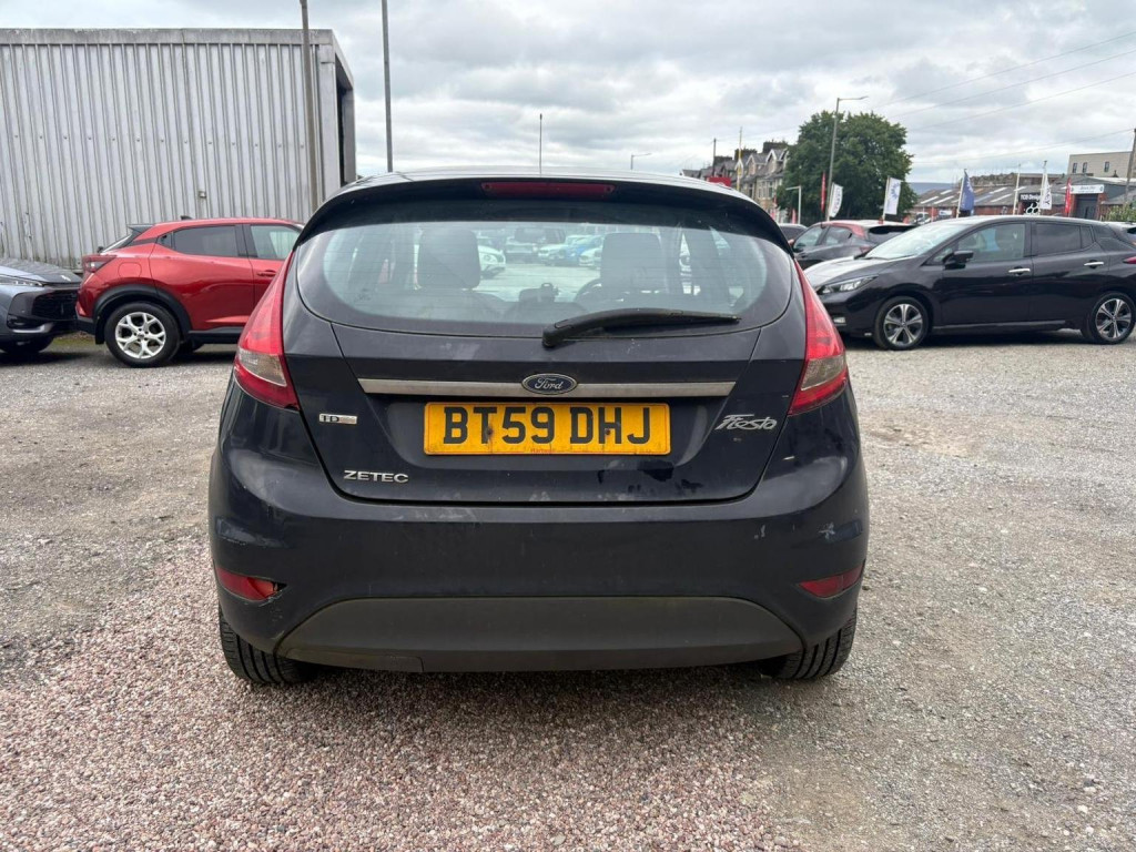 View FORD FIESTA 1.4 TDCi Zetec 5dr