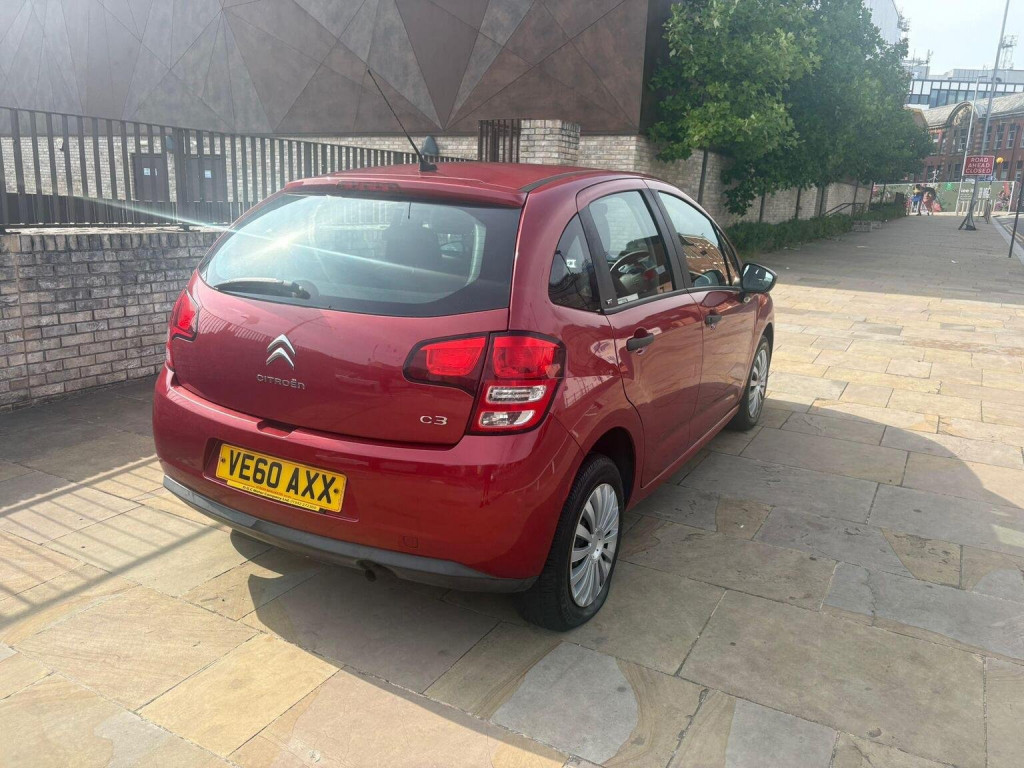 View CITROEN C3 1.1i VT Euro 5 5dr