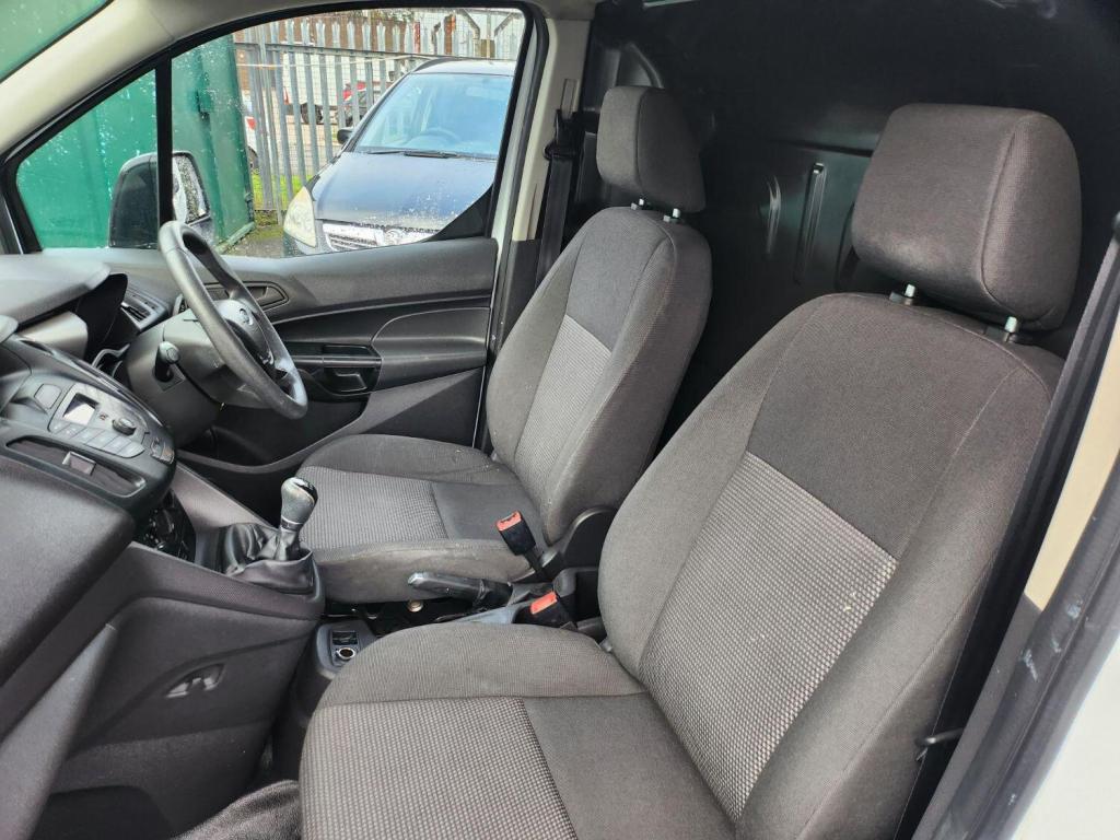 FORD TRANSIT CONNECT