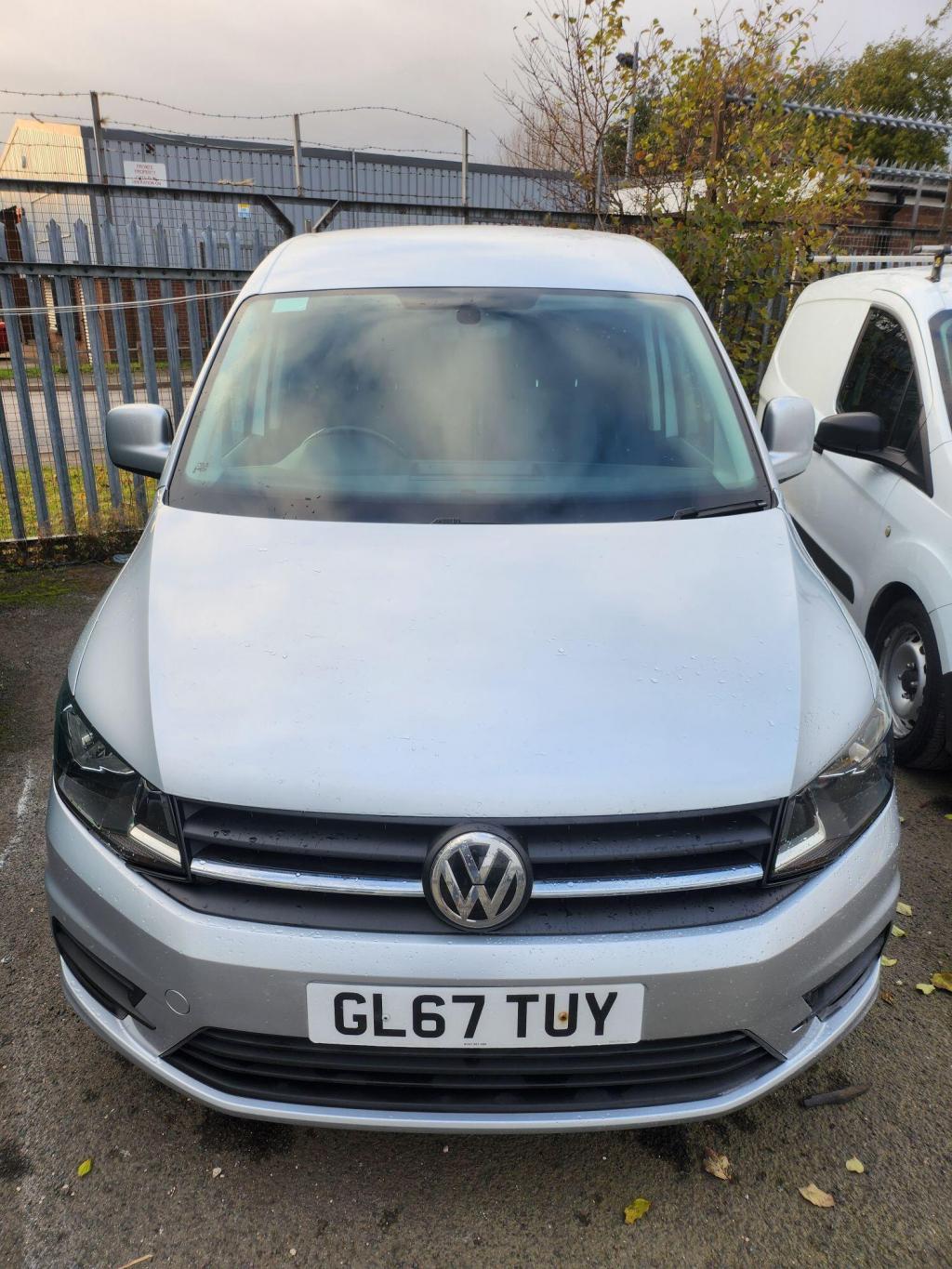 View VOLKSWAGEN CADDY 2.0 TDI C20 BlueMotion Tech Highline