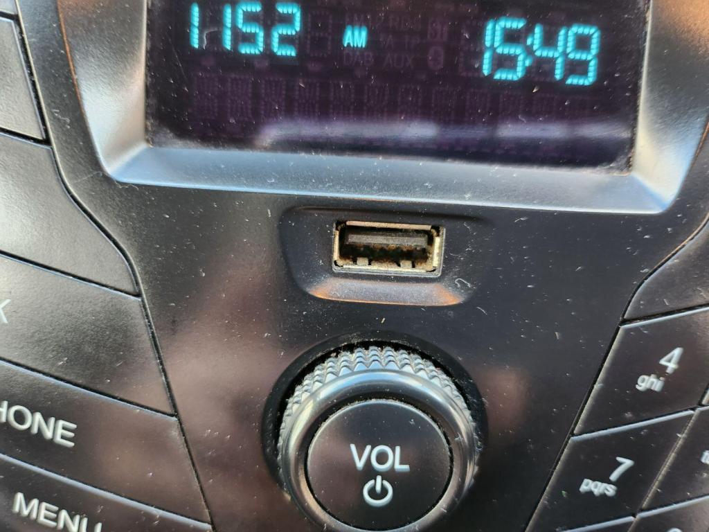 FORD TRANSIT COURIER