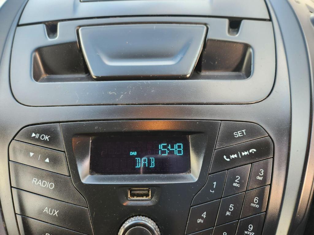 FORD TRANSIT COURIER