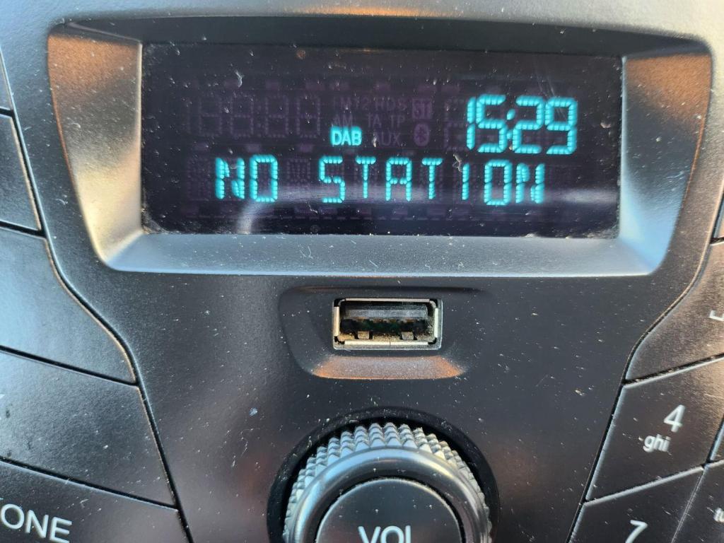 FORD TRANSIT COURIER