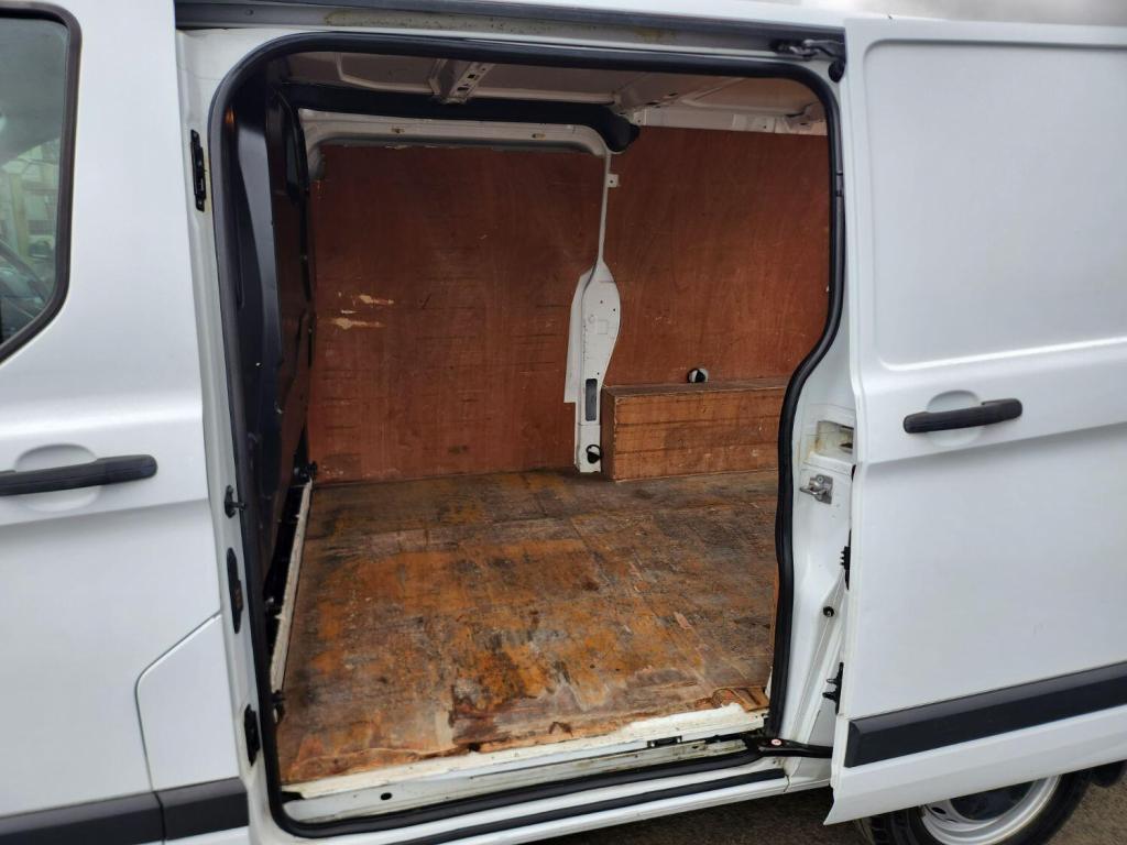 FORD TRANSIT CUSTOM
