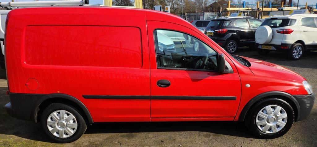 VAUXHALL COMBO