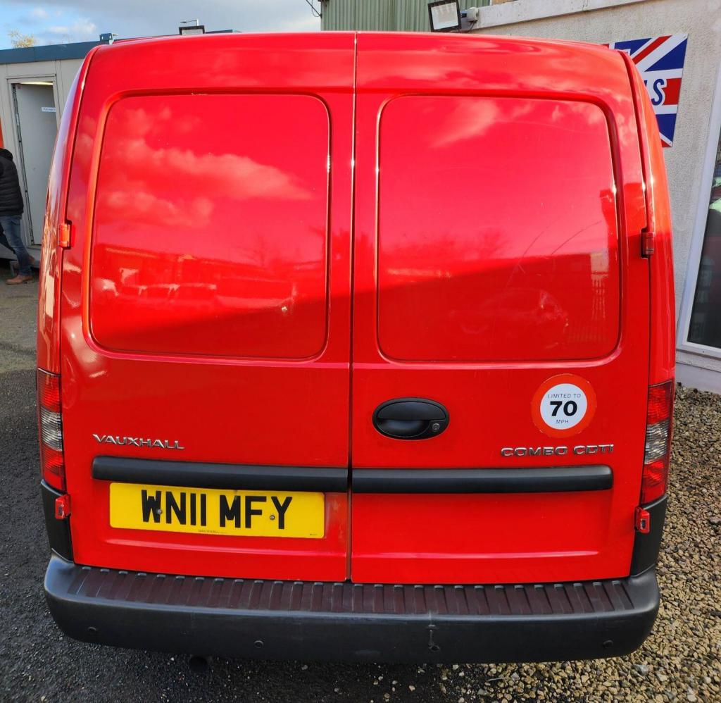 VAUXHALL COMBO