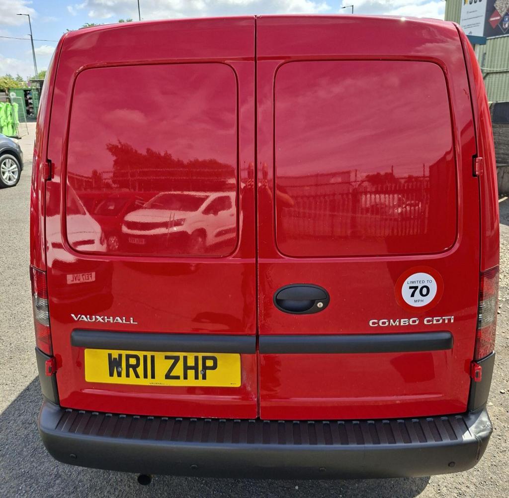 VAUXHALL COMBO