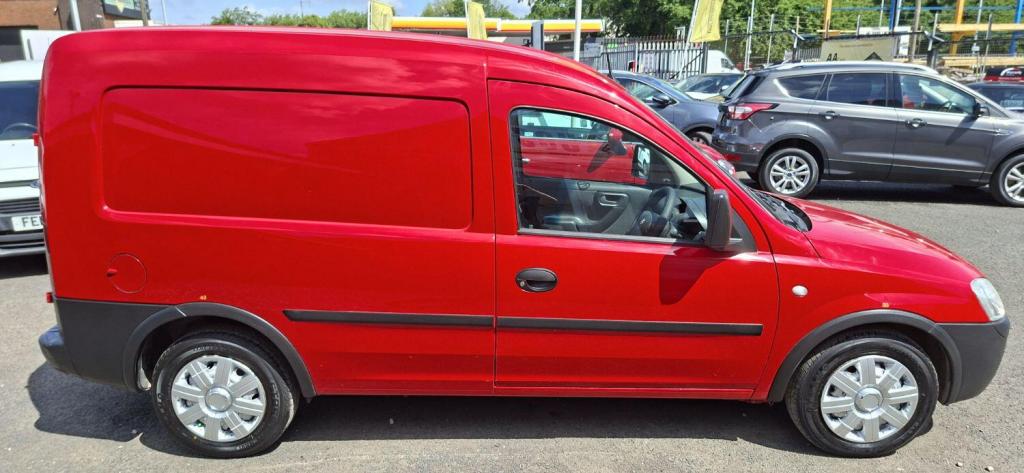 VAUXHALL COMBO