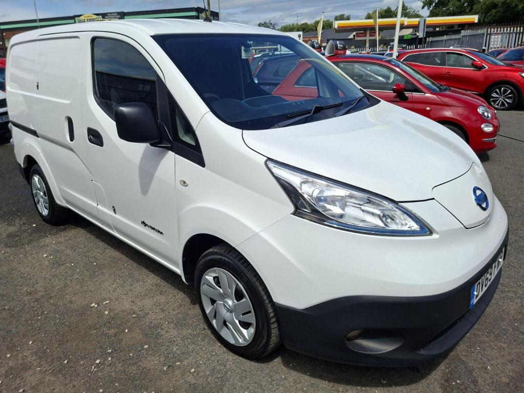 View NISSAN E-NV200 40kWh Acenta