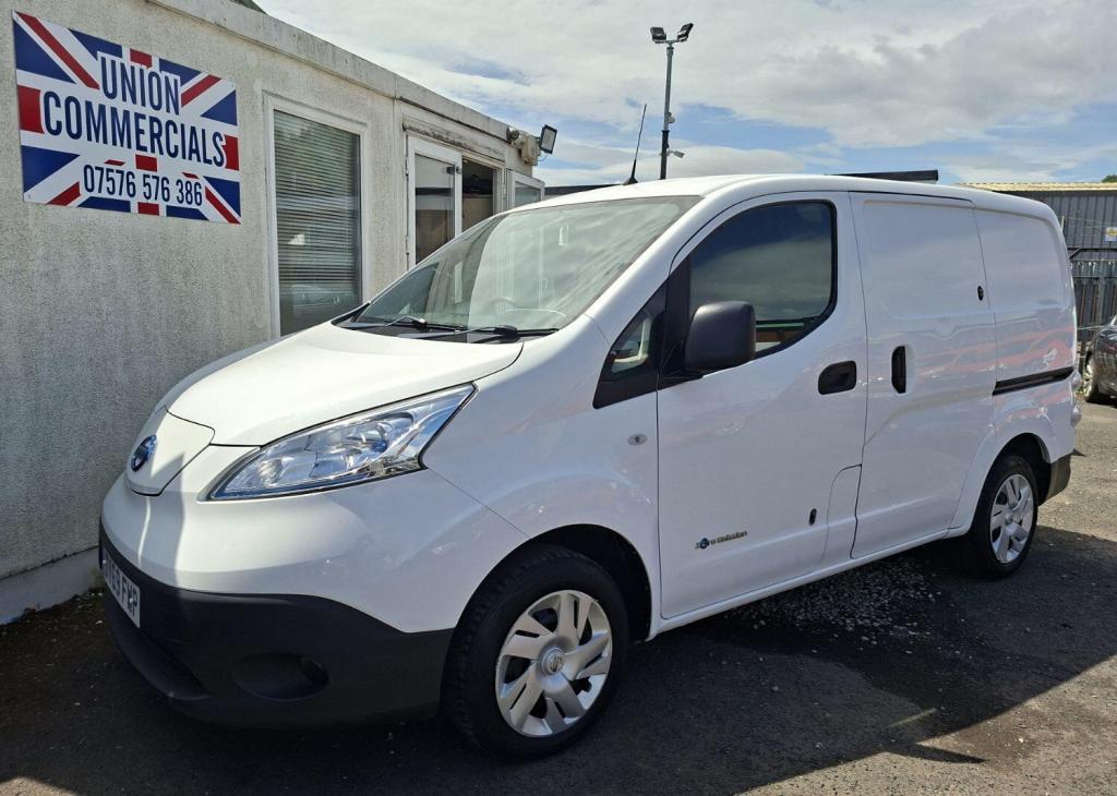 View NISSAN E-NV200 40kWh Acenta