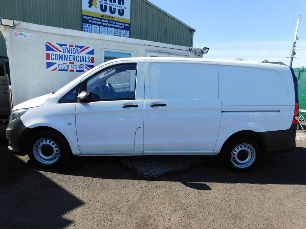 MERCEDES-BENZ VITO