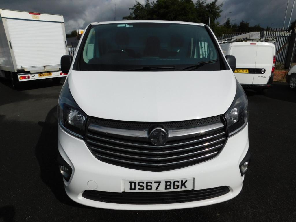 View VAUXHALL VIVARO L2H1 2900 SPORTIVE CDTI