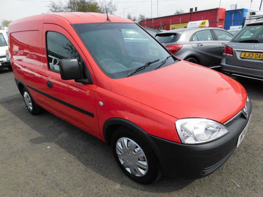 View VAUXHALL COMBO 1700 CDTI E4