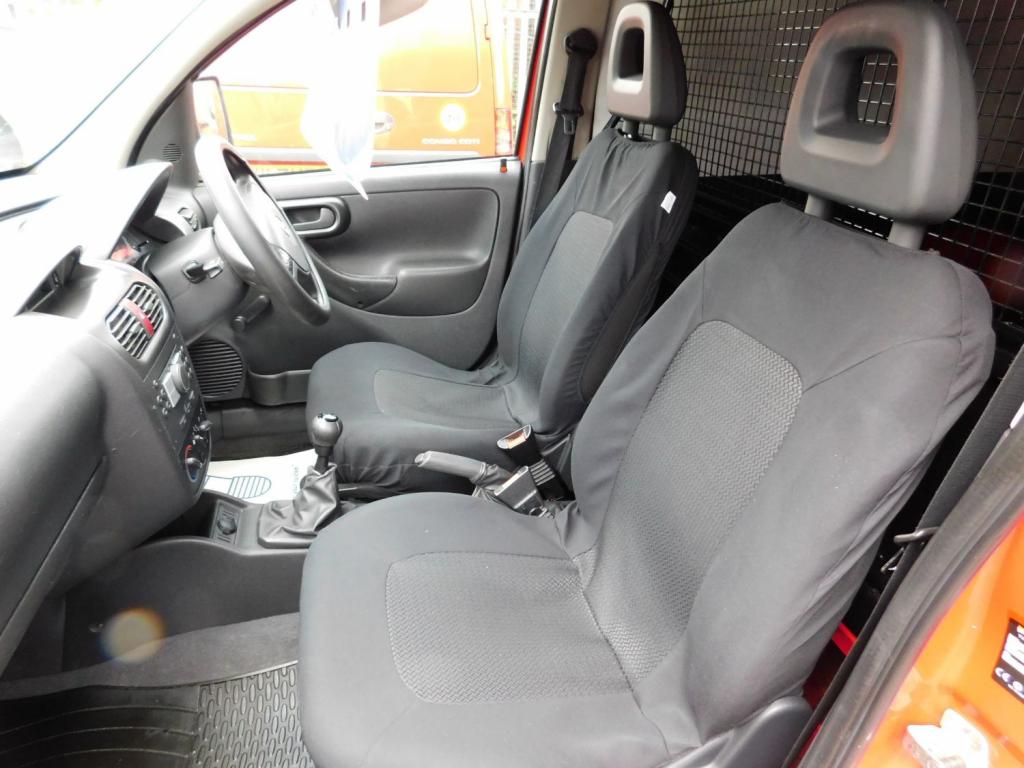 VAUXHALL COMBO