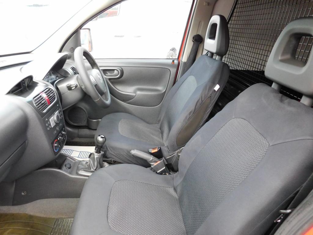 VAUXHALL COMBO