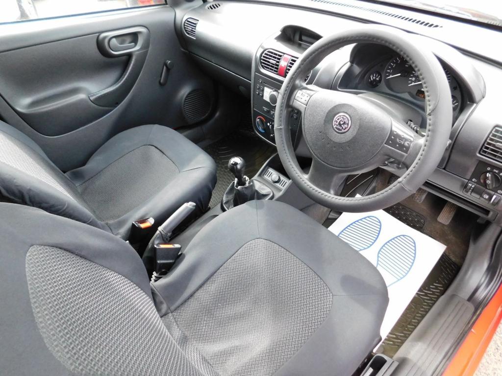 VAUXHALL COMBO