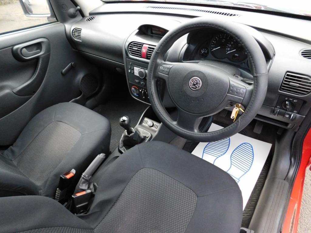 VAUXHALL COMBO
