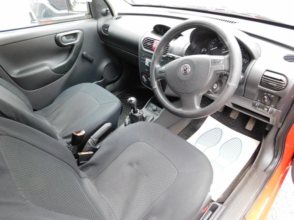 VAUXHALL COMBO