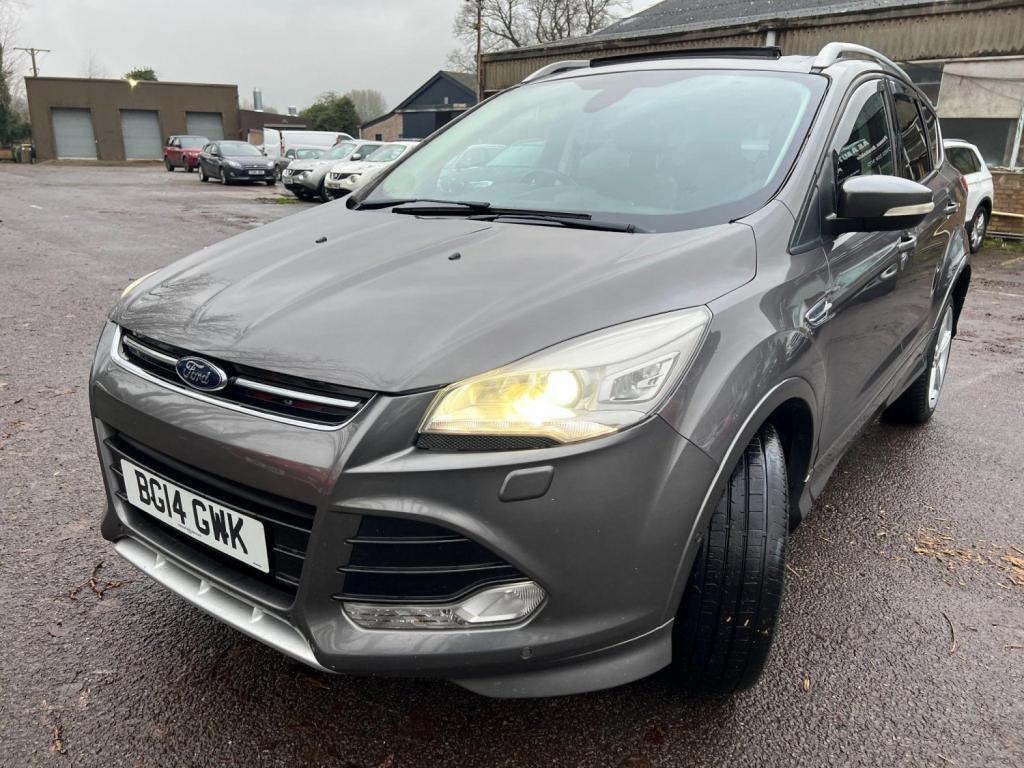 FORD KUGA