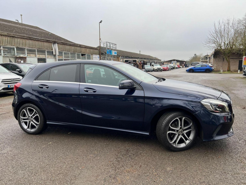 MERCEDES-BENZ A CLASS