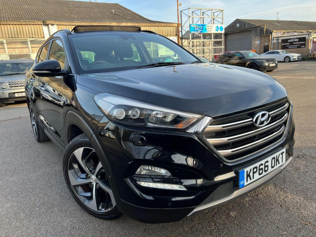 HYUNDAI TUCSON