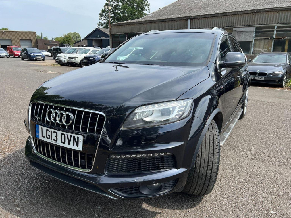 AUDI Q7