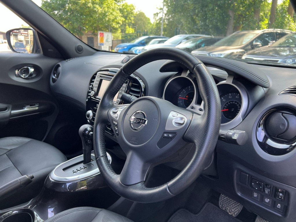 NISSAN JUKE