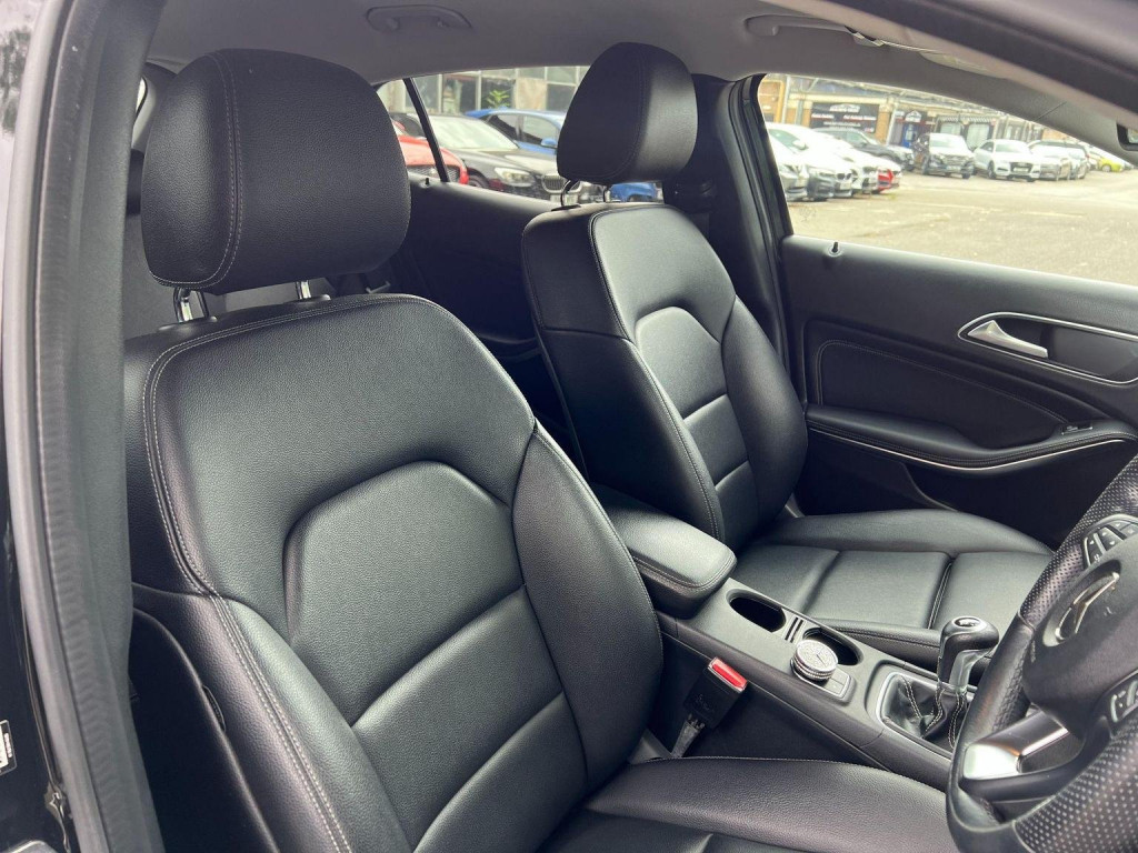 MERCEDES-BENZ GLA CLASS