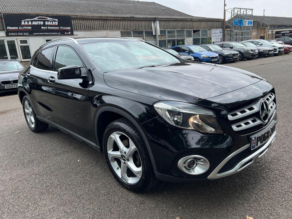 MERCEDES-BENZ GLA CLASS