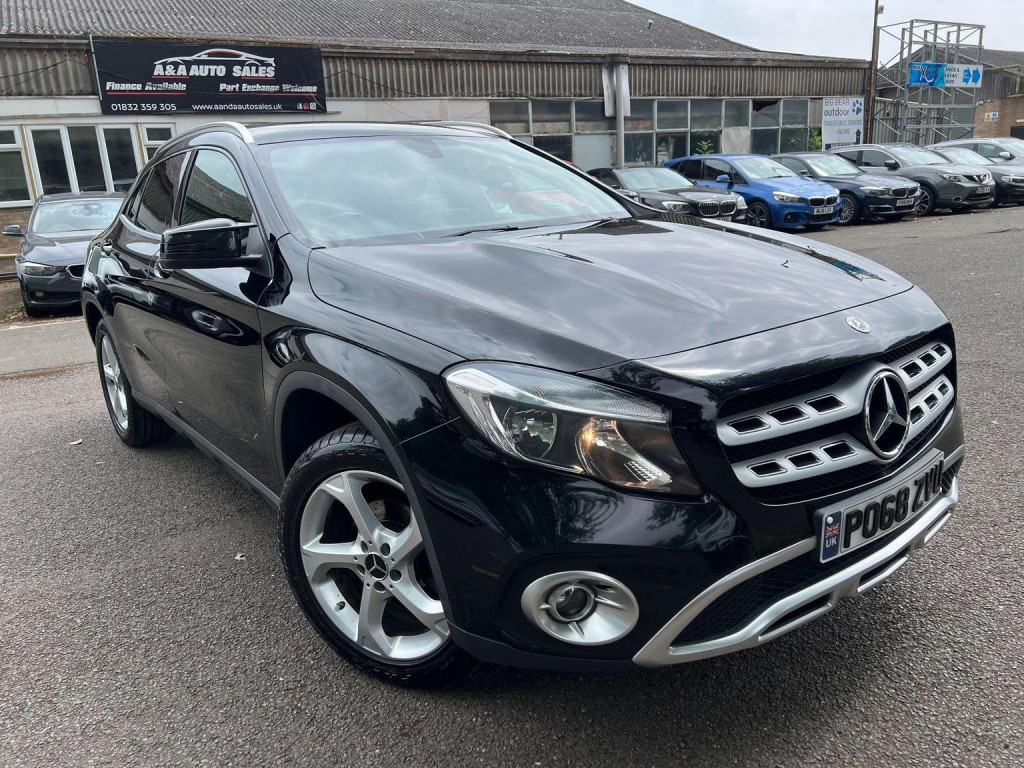 MERCEDES-BENZ GLA CLASS