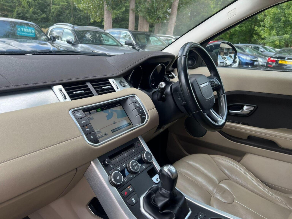 LAND ROVER RANGE ROVER EVOQUE