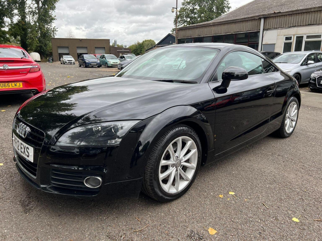 AUDI TT