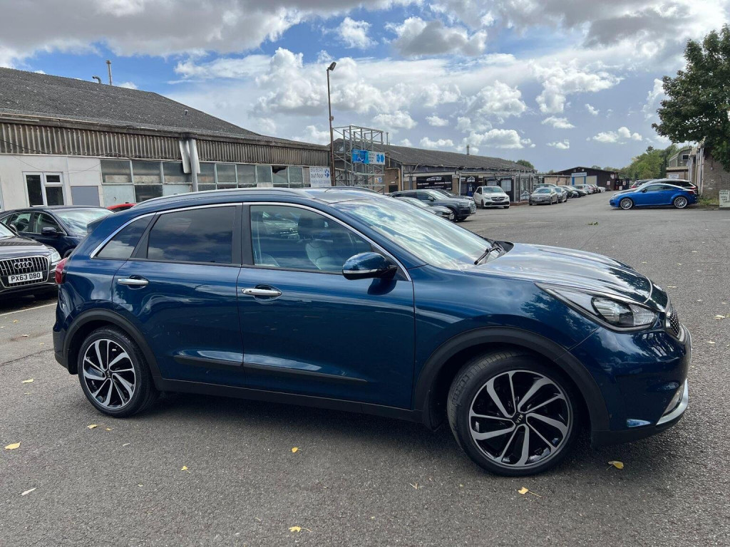 KIA NIRO