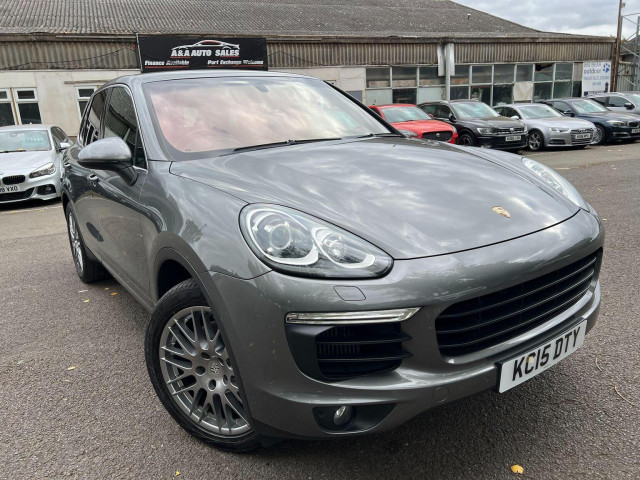 PORSCHE CAYENNE
