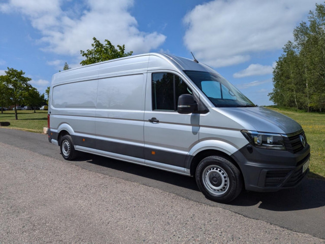 VOLKSWAGEN CRAFTER