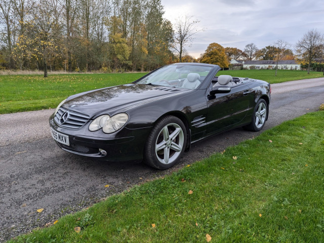 MERCEDES-BENZ SL