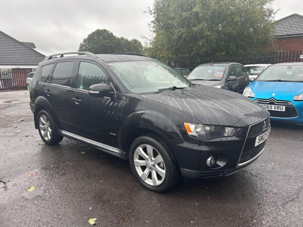 MITSUBISHI OUTLANDER