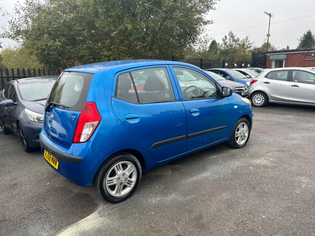 HYUNDAI I10