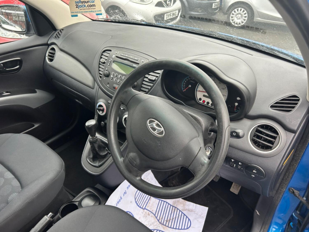 HYUNDAI I10
